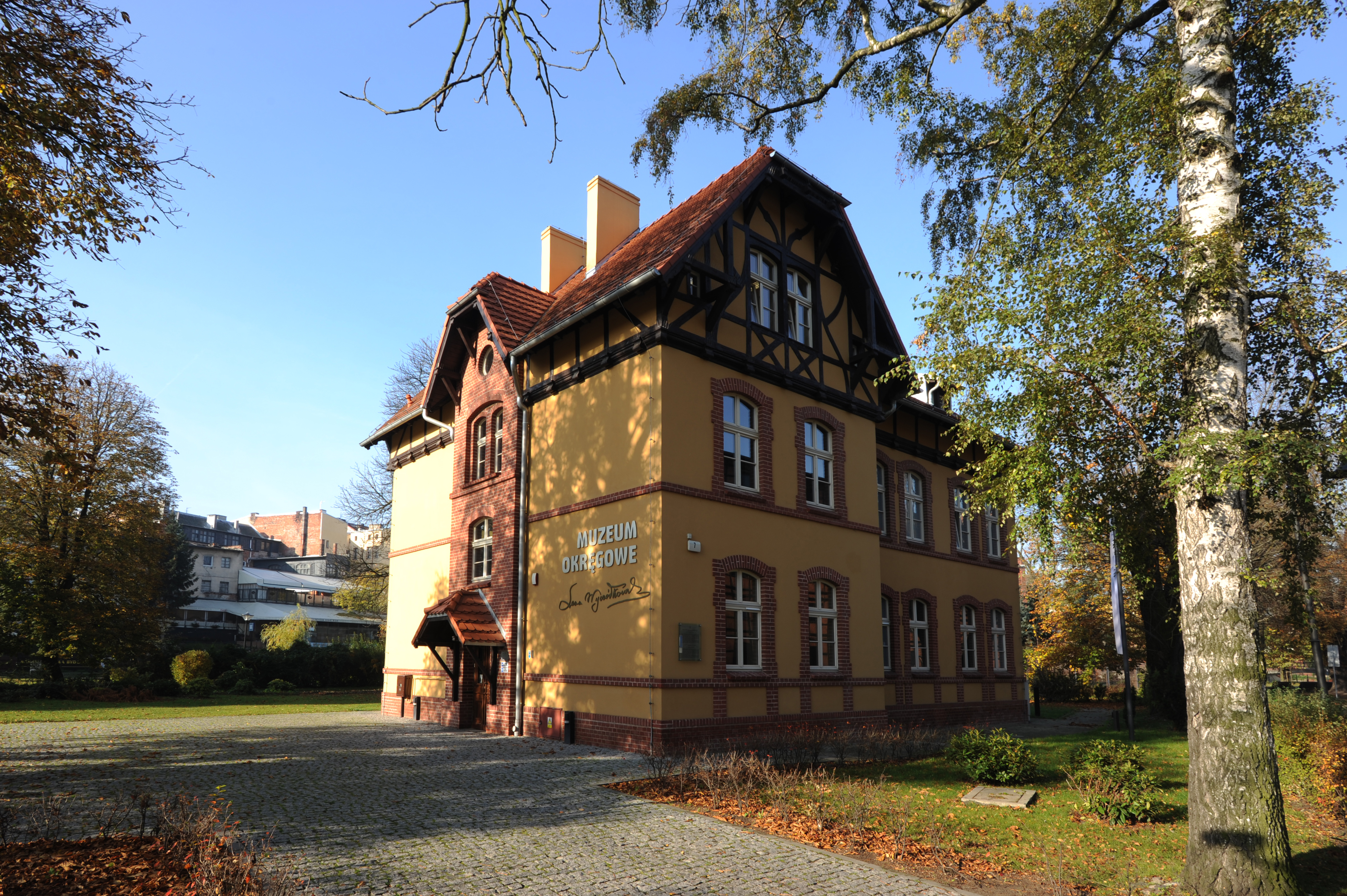 Dom Leona Wyczółkowskiego - Muzeum Okręgowe - Więcej